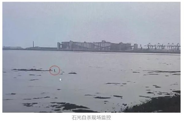 财汇盈 父母双亡断供后，“全职儿子”连15块外卖都吃不起，谁之过？